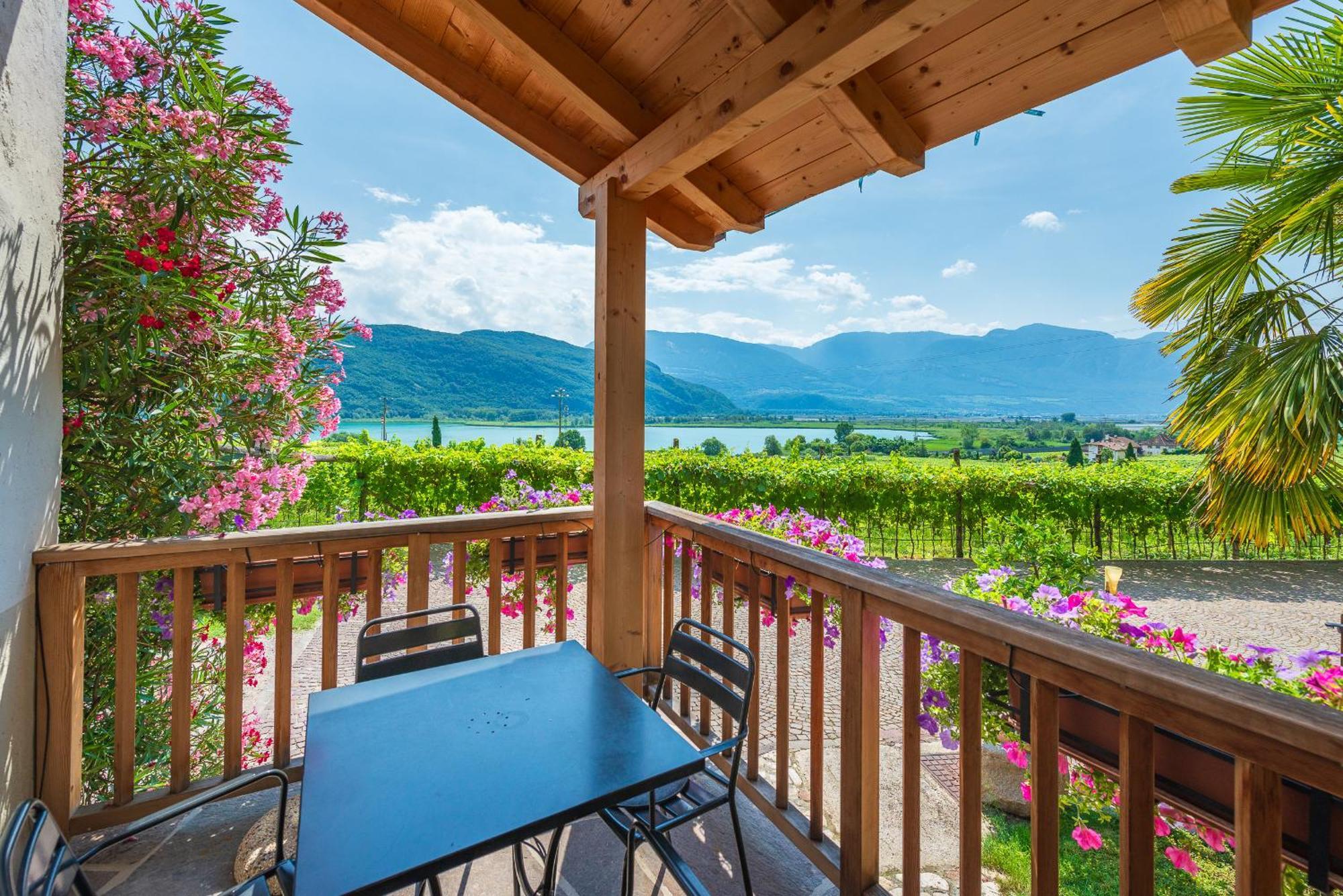 Weinhof Am See Caldaro Kültér fotó
